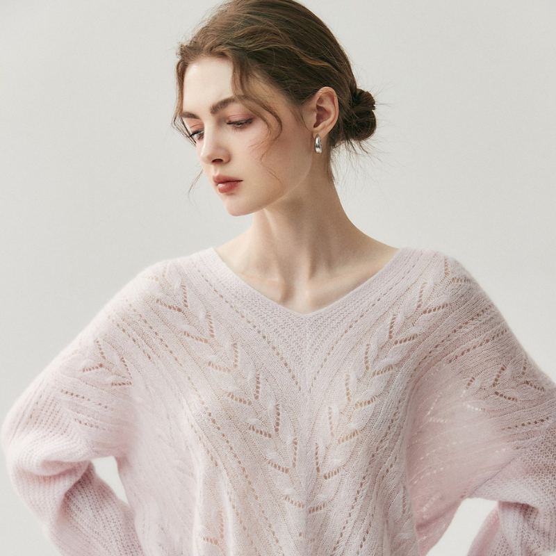 Elaren - Merino Wool & Cashmere Knit Sweater