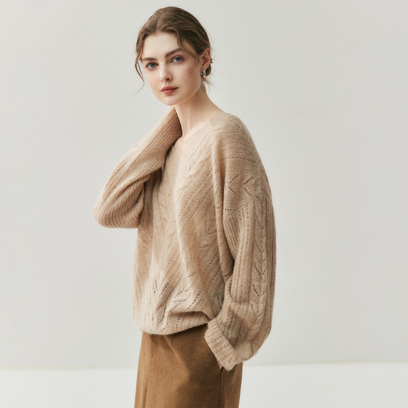 Elaren - Merino Wool & Cashmere Knit Sweater
