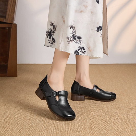 Ismere - Buckle Shoes