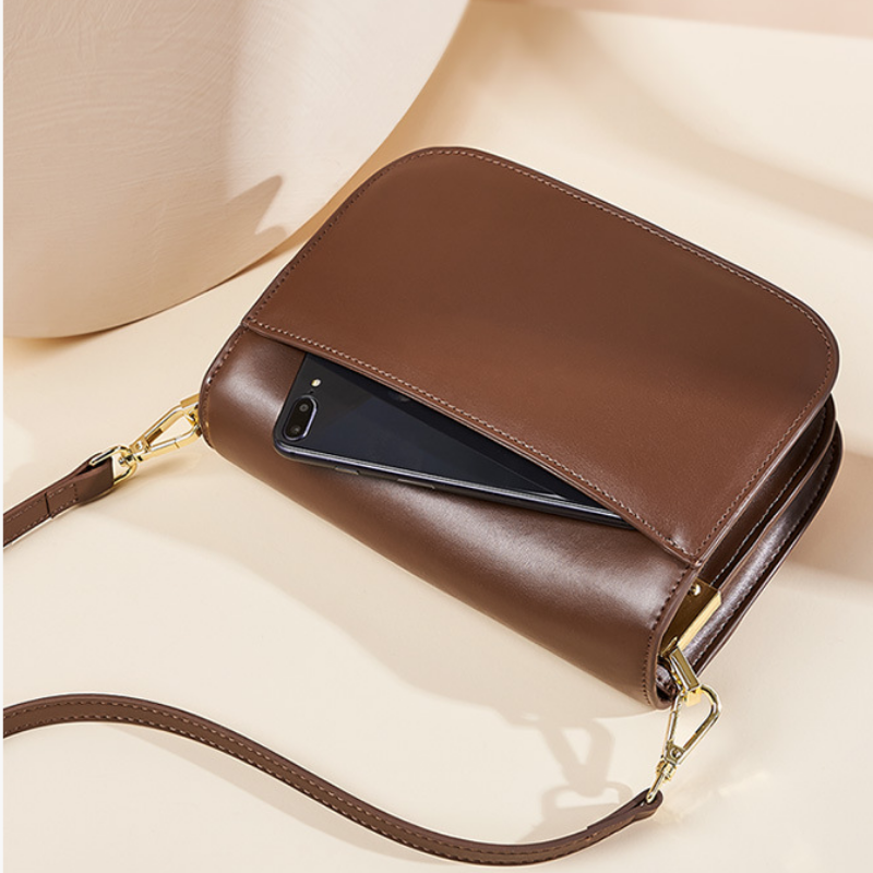Malrik - Leather Crossbody Bag